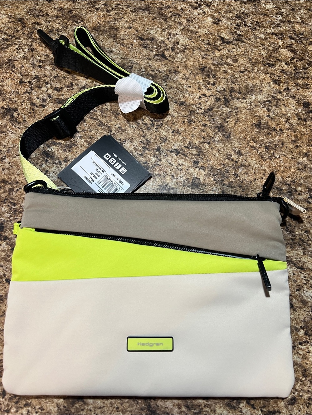 NWT Hedgren Nova Orbit in 861 Birch - Women’s Crossbody Bag MSRP $90